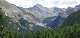  Dans la montÃ©e au lac sur le GR5 vue sur le Vallon d'Albert. Au fond le Queyrellet. A droite la montagne de la Riche. (c) Christophe ANTOINE
550*263 pixels (20078 octets)(i1712)