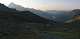  panorama au petit matin depuis le col de St Véran sur l'Italie. En bas la vallée de Chianale et le lac de Ponte Chianale. A gauche bien évidemment : le Viso. (c) Christophe ANTOINE
700*342 pixels (17254 octets)(i2044)