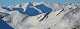  Vue dans la descente de la piste bleue du Grand Serre sur le Pas du Chai.  En arrière plan le grand Glaiza. (c) Christophe ANTOINE
800*294 pixels (24458 octets)(i2119)